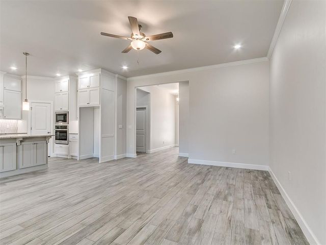 2905 Summit Hollow Circle, Norman, OK 73071