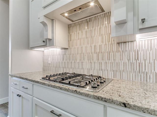 2905 Summit Hollow Circle, Norman, OK 73071