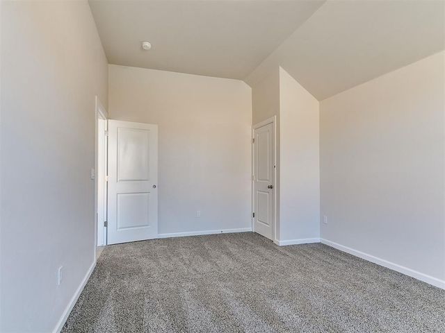 2905 Summit Hollow Circle, Norman, OK 73071