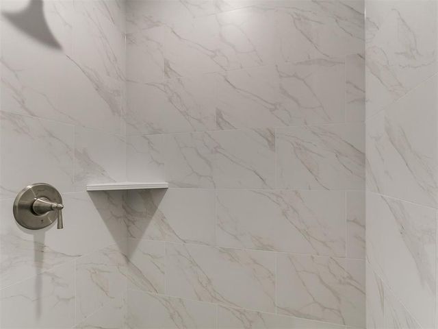 2905 Summit Hollow Circle, Norman, OK 73071