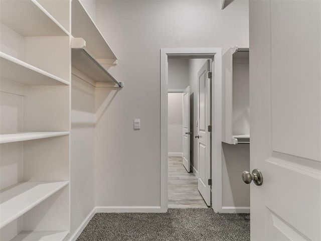 2905 Summit Hollow Circle, Norman, OK 73071