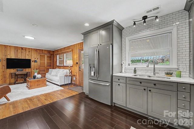 52 Briar Patch Road, Cullowhee, NC 28723