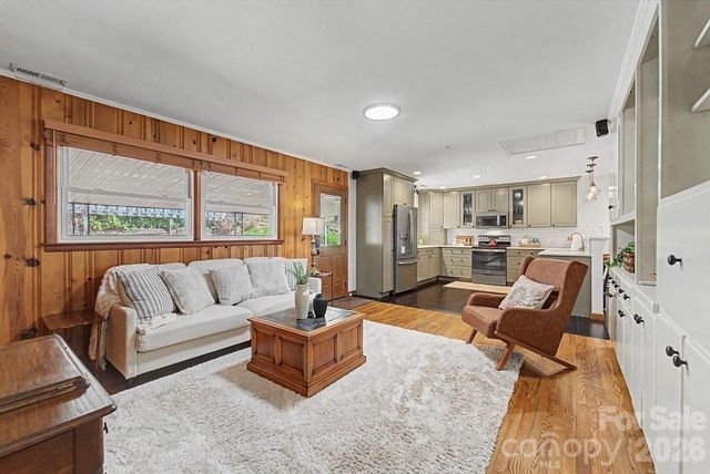 52 Briar Patch Road, Cullowhee, NC 28723