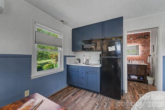 52 Briar Patch Road, Cullowhee, NC 28723