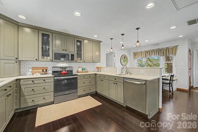 52 Briar Patch Road, Cullowhee, NC 28723