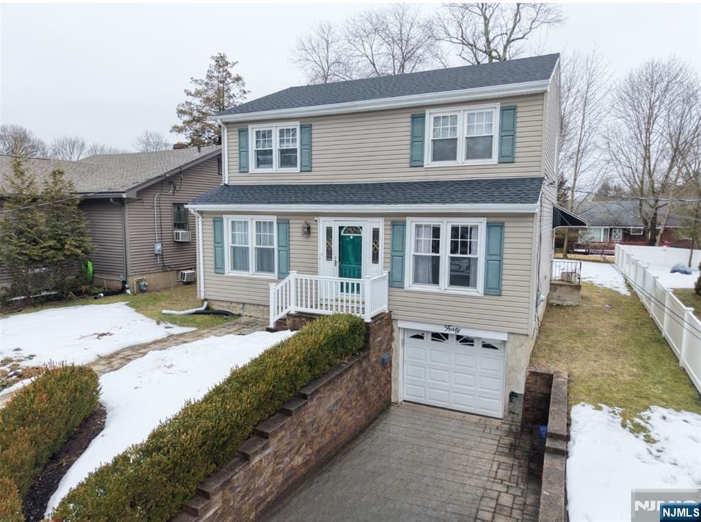 40 Hackensack Avenue, Harrington Park, NJ 07640