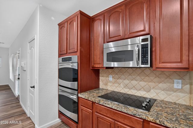 26302 N 168TH Avenue, Surprise, AZ 85387