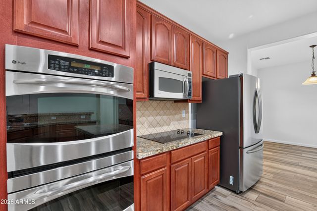 26302 N 168TH Avenue, Surprise, AZ 85387
