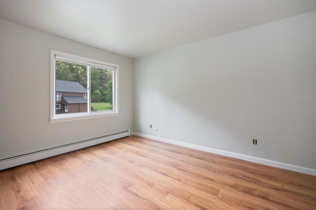 20 Greenfield Rd Unit C5, Essex Junction, VT 05452