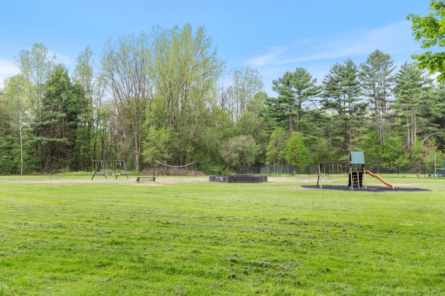 20 Greenfield Rd Unit C5, Essex Junction, VT 05452