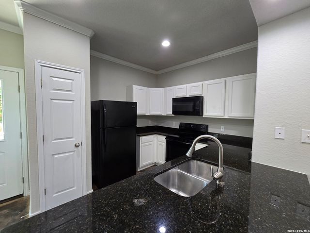 16902 Spirit Brk Unit 3, Selma, TX 78154