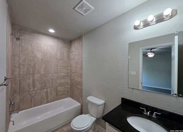 16902 Spirit Brk Unit 3, Selma, TX 78154