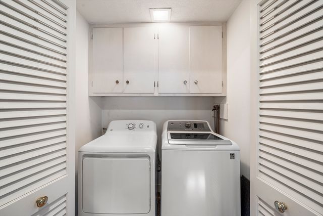 131 Montvale Rd, Weston, MA 02493