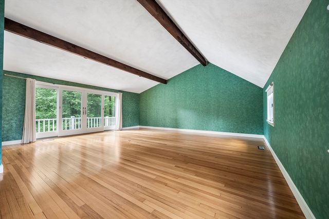 131 Montvale Rd, Weston, MA 02493