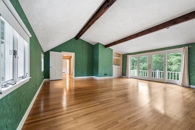 131 Montvale Rd, Weston, MA 02493