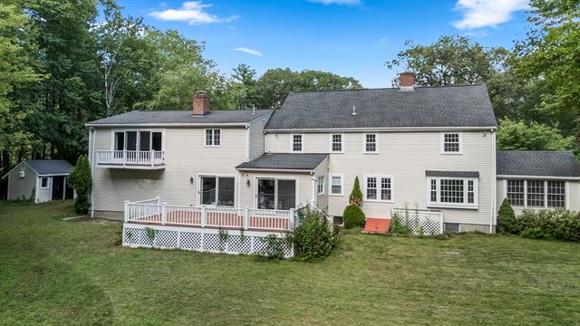 131 Montvale Rd, Weston, MA 02493
