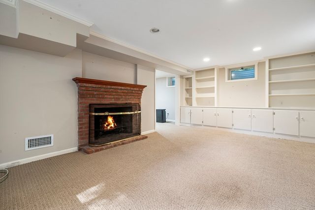 131 Montvale Rd, Weston, MA 02493