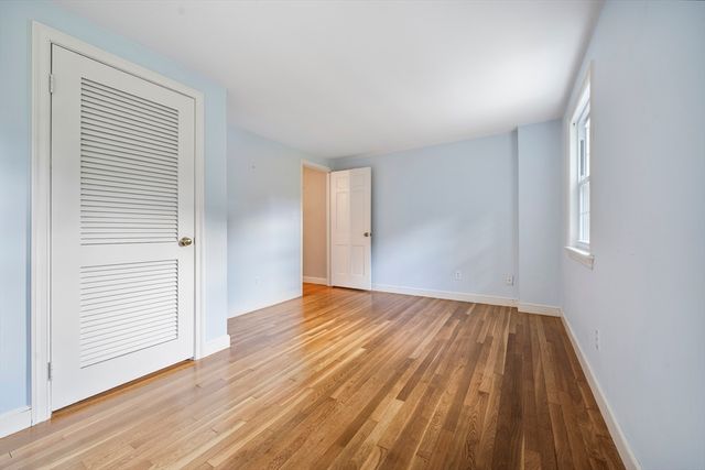 131 Montvale Rd, Weston, MA 02493