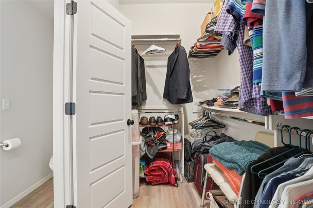 7207 E 131st Place S, Bixby, OK 74008