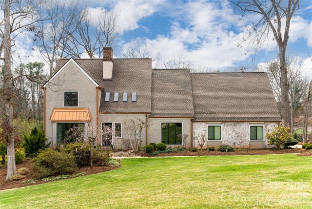 210 Wildflower Road 7, Asheville, NC 28804