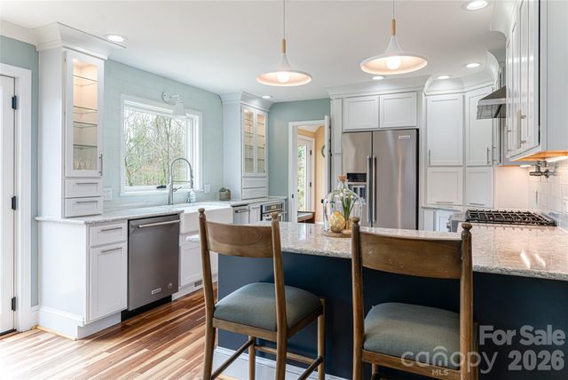 210 Wildflower Road 7, Asheville, NC 28804