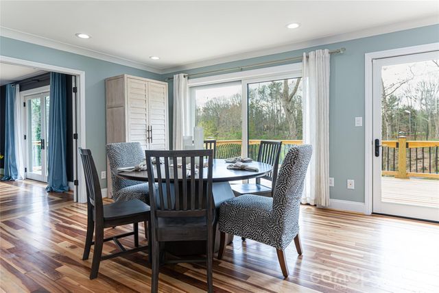 210 Wildflower Road 7, Asheville, NC 28804