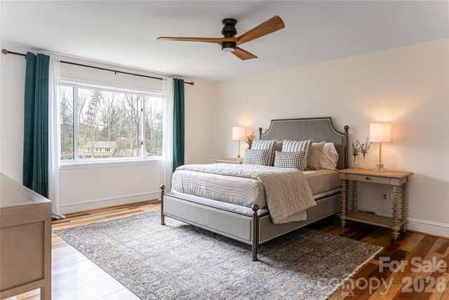 210 Wildflower Road 7, Asheville, NC 28804