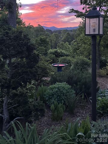 210 Wildflower Road 7, Asheville, NC 28804