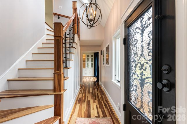 210 Wildflower Road 7, Asheville, NC 28804