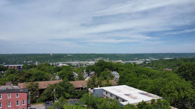 3011 Riddle View Lane, Cincinnati, OH 45220