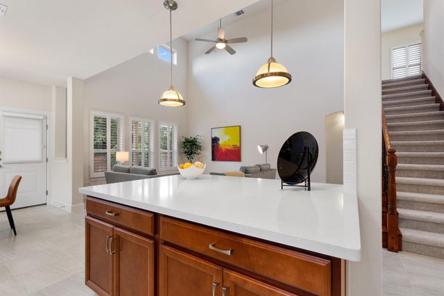 15008 Via DelCorso DR, Bee Cave, TX 78738