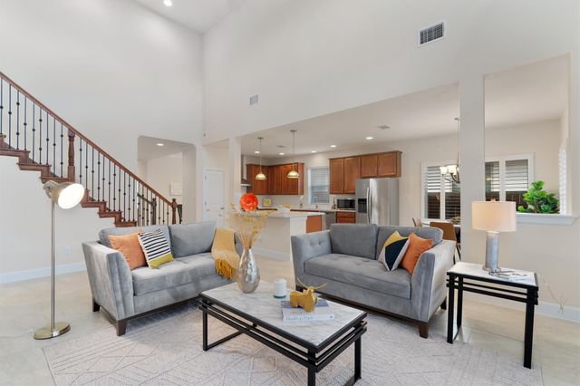 15008 Via DelCorso DR, Bee Cave, TX 78738