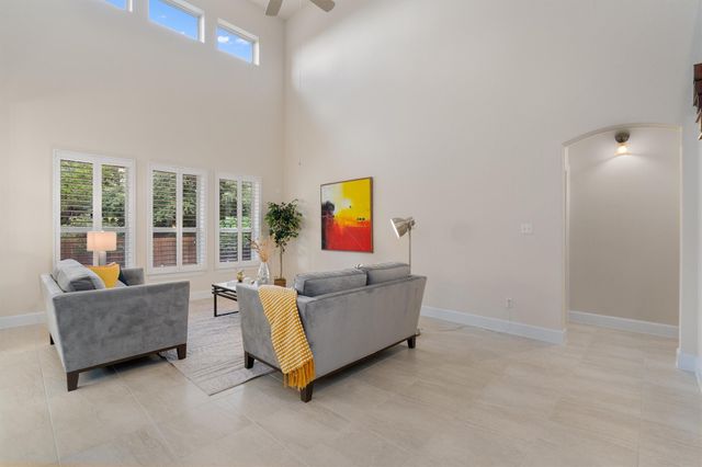 15008 Via DelCorso DR, Bee Cave, TX 78738