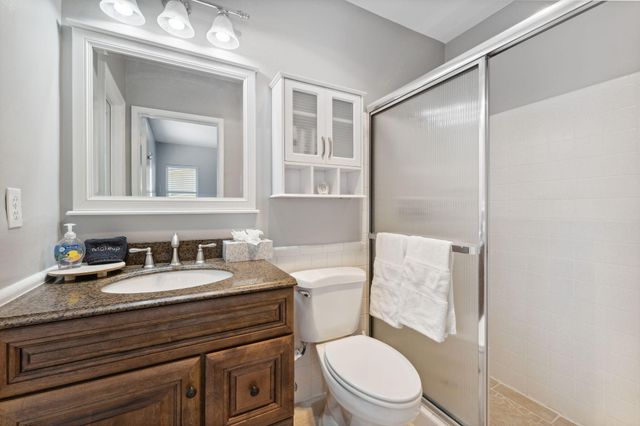 428 SE 2nd Street, Deerfield Beach, FL 33441