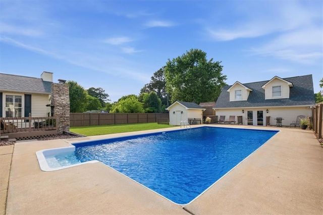 512 Cherokee Road, Cedartown, GA 30125