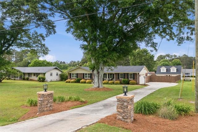 512 Cherokee Road, Cedartown, GA 30125