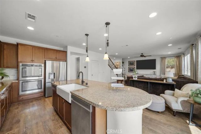 20726 Celadon Court, Saugus, CA 91350