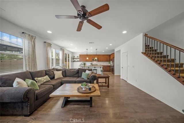 20726 Celadon Court, Saugus, CA 91350