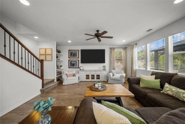 20726 Celadon Court, Saugus, CA 91350