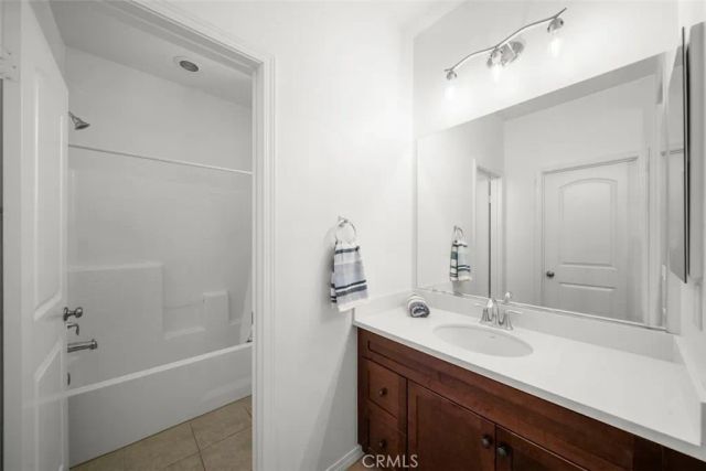 20726 Celadon Court, Saugus, CA 91350