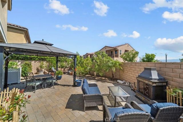 20726 Celadon Court, Saugus, CA 91350