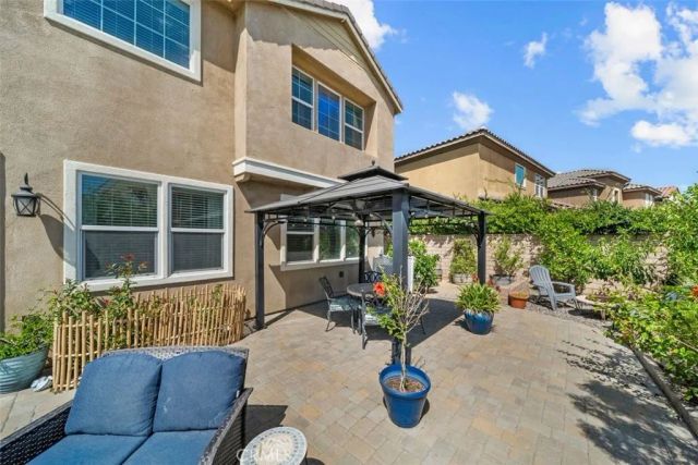 20726 Celadon Court, Saugus, CA 91350