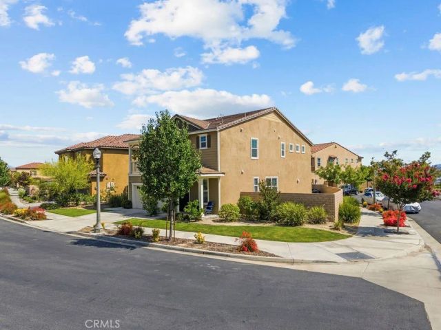 20726 Celadon Court, Saugus, CA 91350