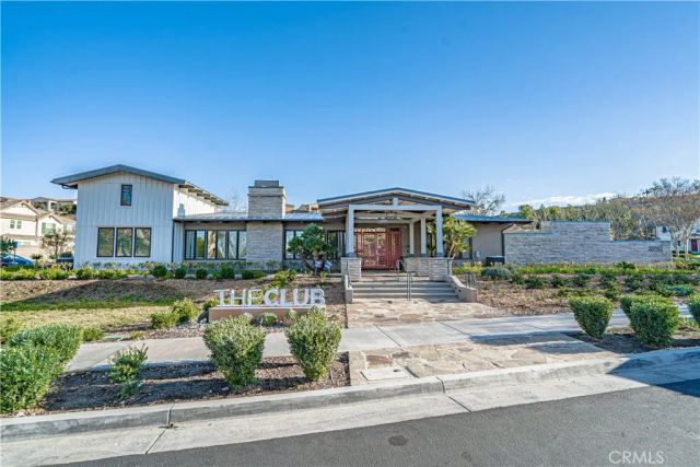 20726 Celadon Court, Saugus, CA 91350