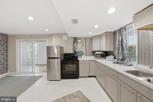 936 PENNSYLVANIA AVE, Hagerstown, MD 21742