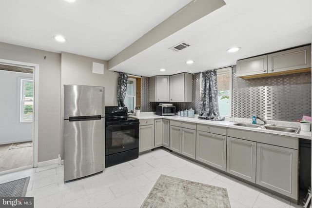936 PENNSYLVANIA AVE, Hagerstown, MD 21742
