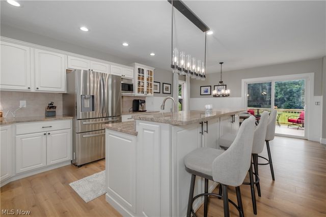 41 W Nimisila Road, New Franklin, OH 44319