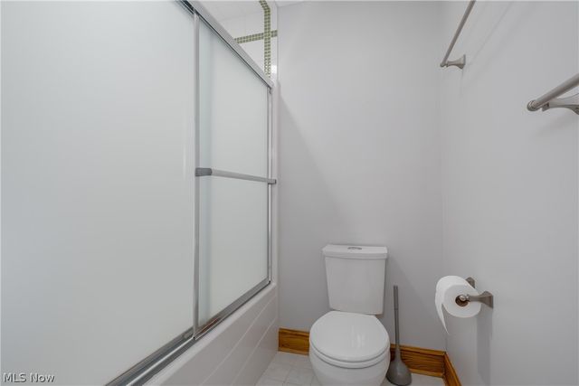 41 W Nimisila Road, New Franklin, OH 44319