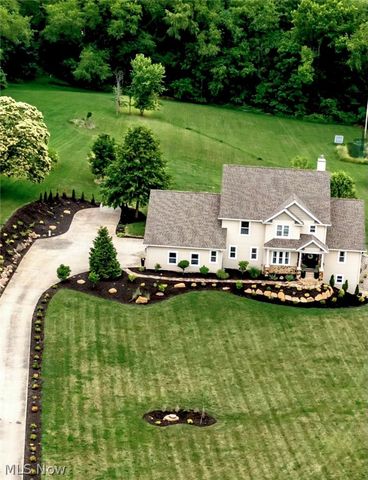 41 W Nimisila Road, New Franklin, OH 44319