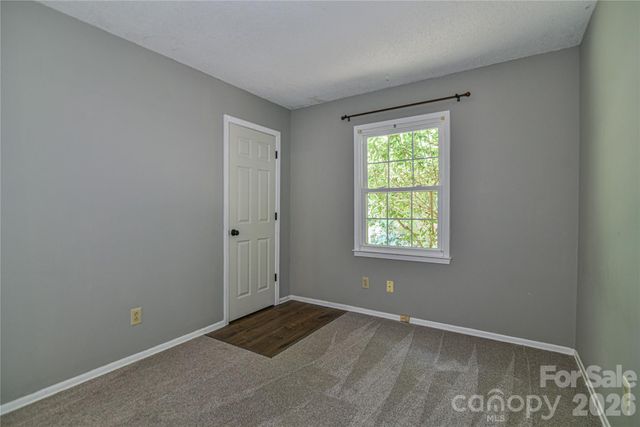 115 Wicklow Drive, Asheville, NC 28806